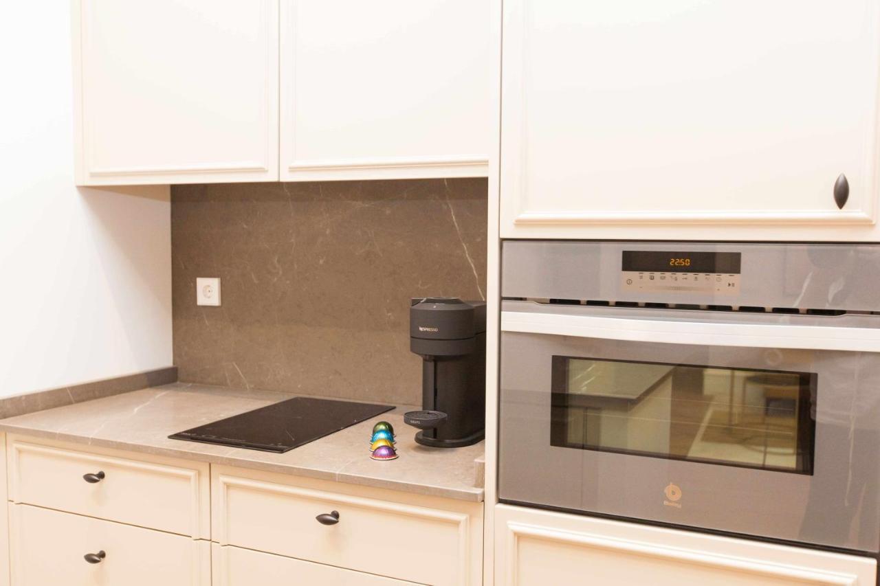 Isg Apartments Cedaceros 12 Севилья Экстерьер фото