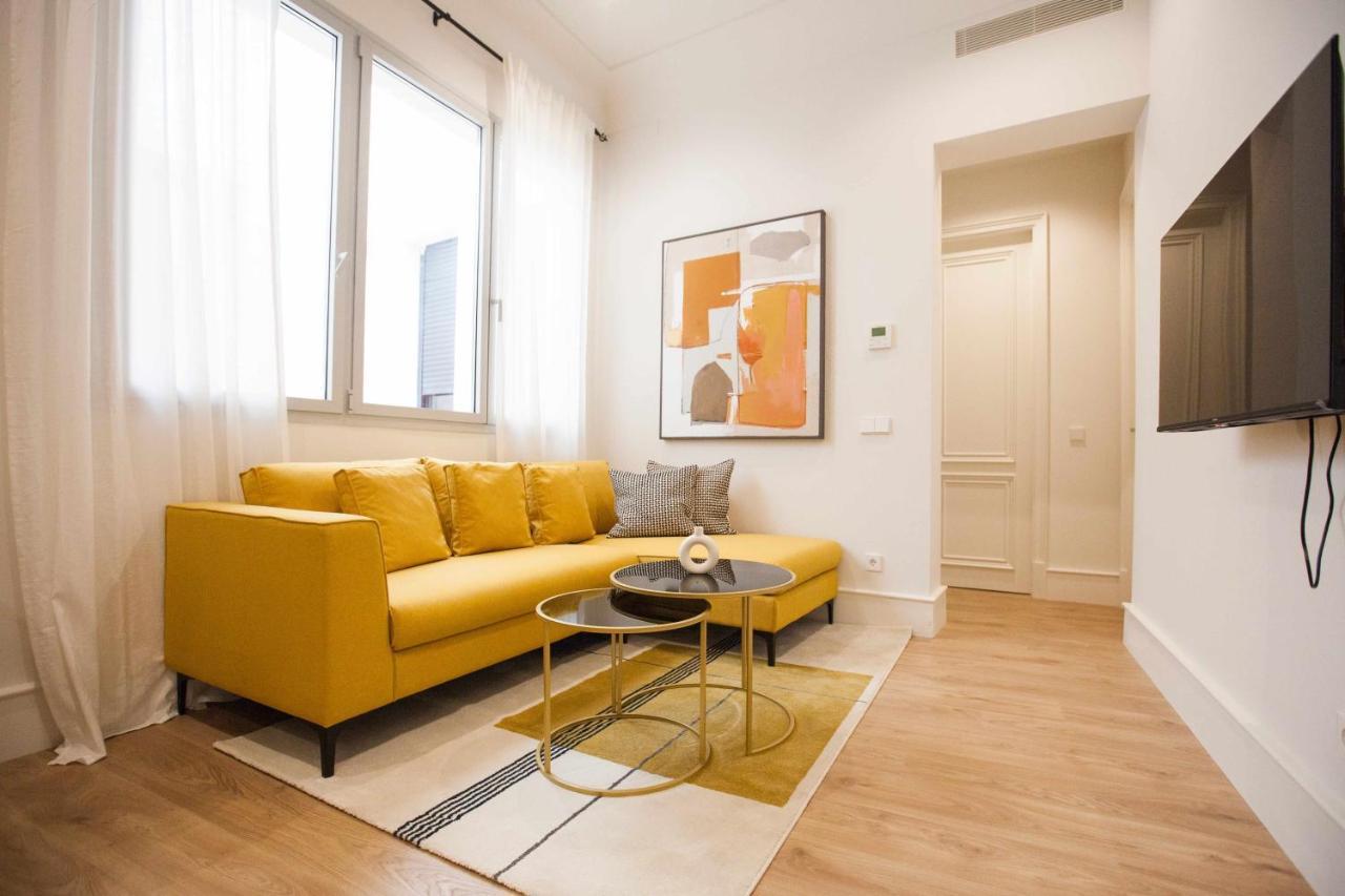 Isg Apartments Cedaceros 12 Севилья Экстерьер фото